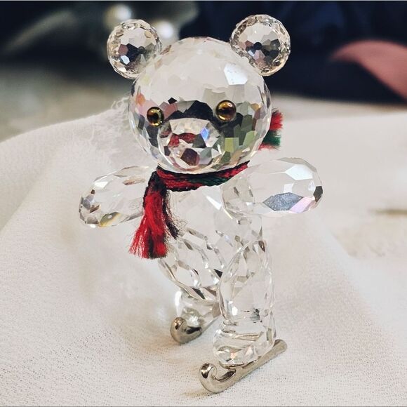 Swarovski Crystal Kris Bear On Skates - Picture 3 of 13